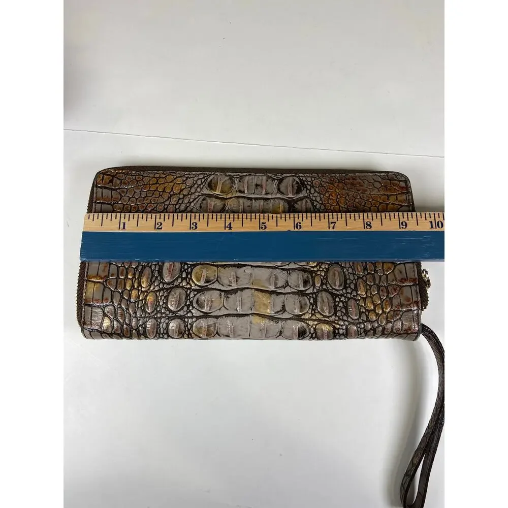Brahmin Skyler Zip Around Clutch Wristlet Wallet With Slide Out Wristlet Strap